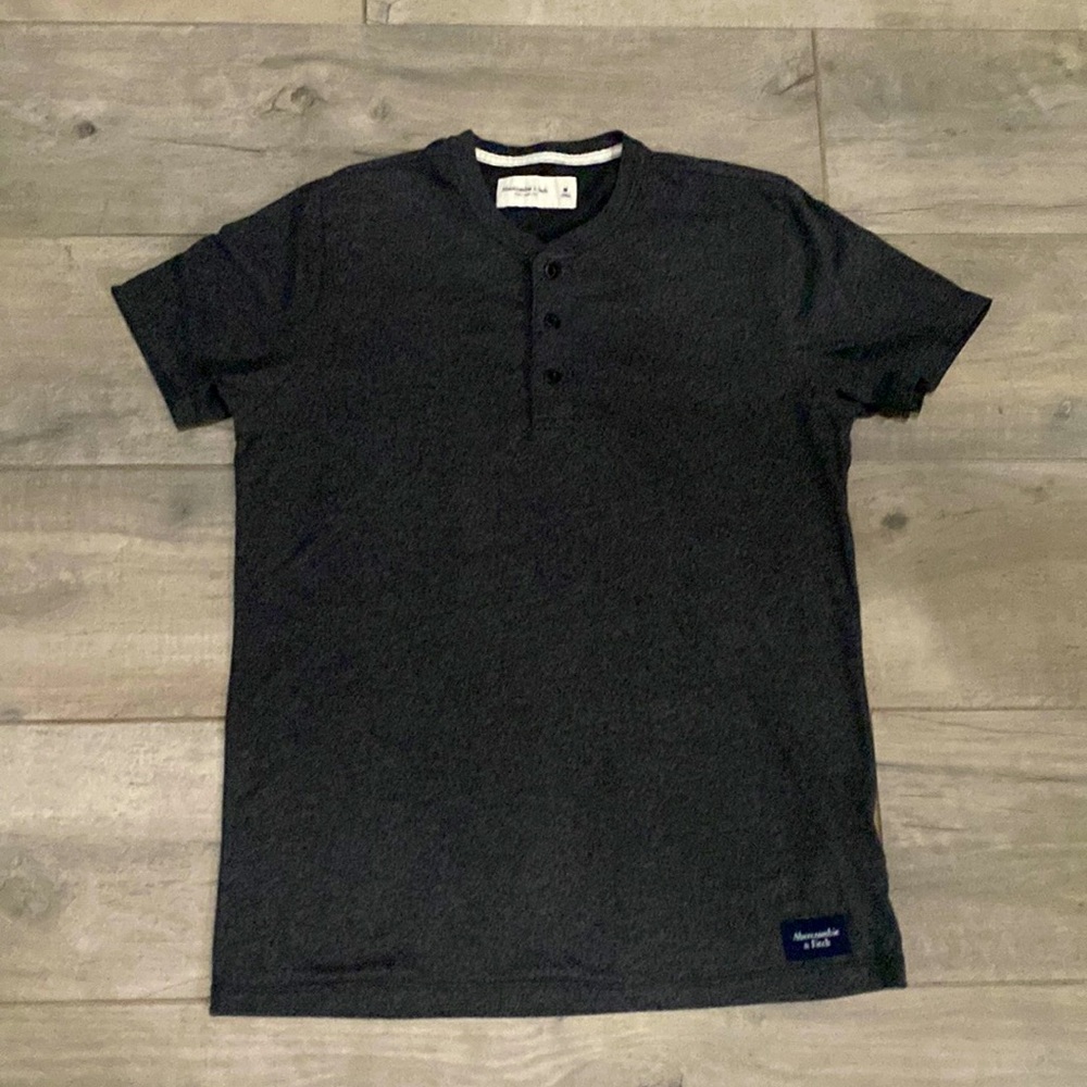 Abercrombie Gray Medium soft tee short sleeve shirt